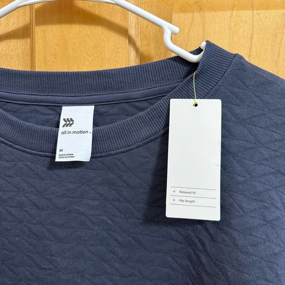 NWT, All In Motion Women’s Sz Med Blue Comfy Patterned Sweatshirt Kangaroo Pouch - Picture 7 of 13